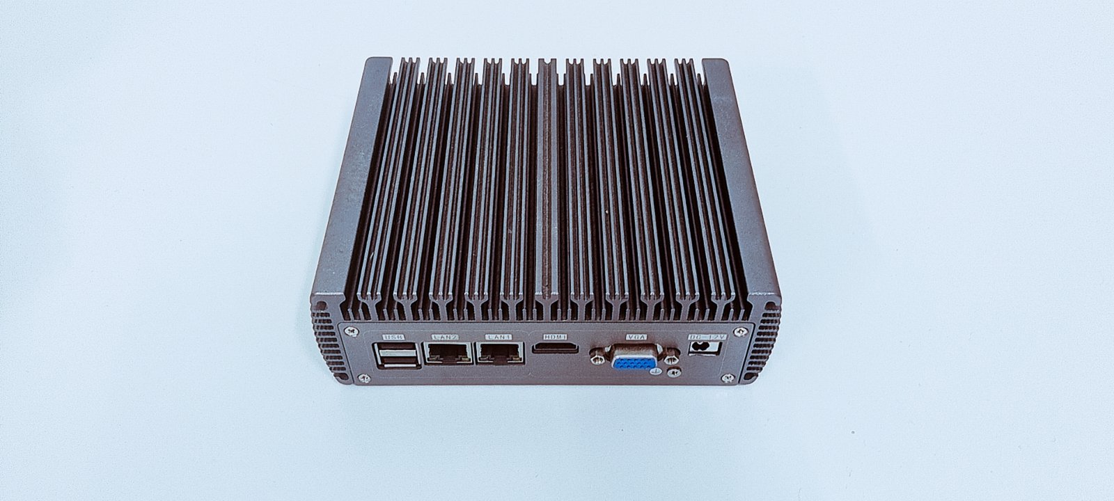Embedded Industrial All-in-One PCs: Fanless Computing for Rugged Environments